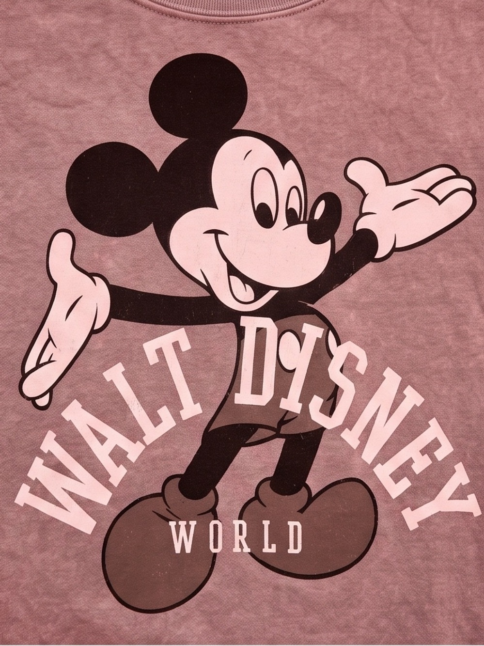 Walt Disney World Gray Mickey Mouse Graphic Pullover Sweatshirt size medium - Picture 4 of 6